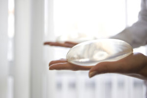 breast_implants_filled-with-silicon-gel